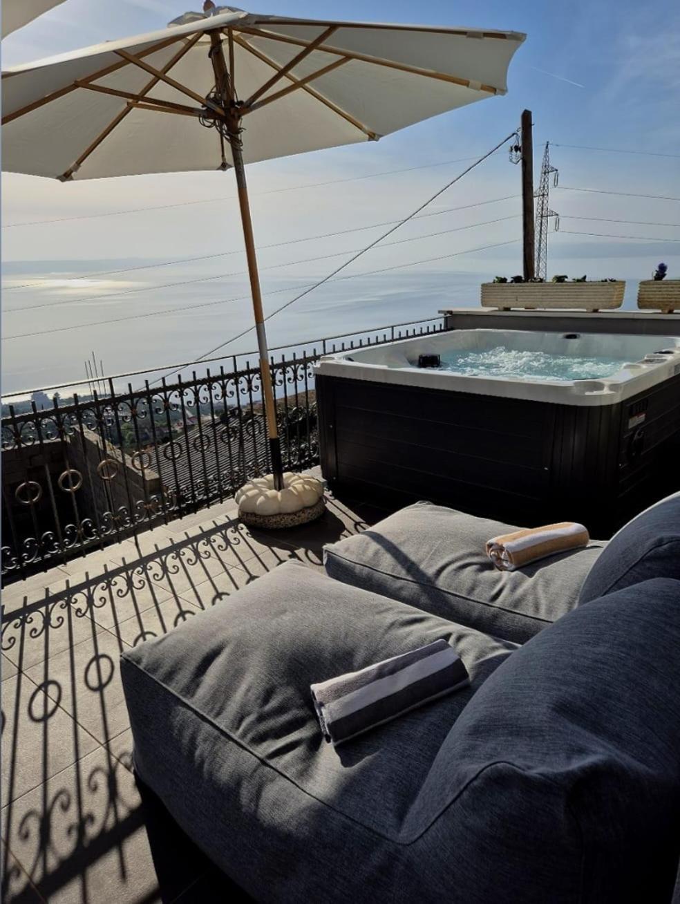 Holliday Home Alida With Jacuzzi Podgora Exterior foto